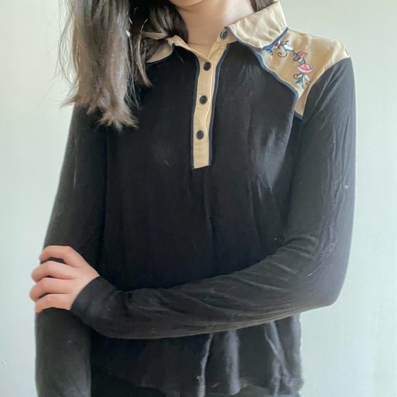 BDG LONG SLEEVES HALF BUTTON DOWN FLORAL TOP -  S - Picture 4 of 13